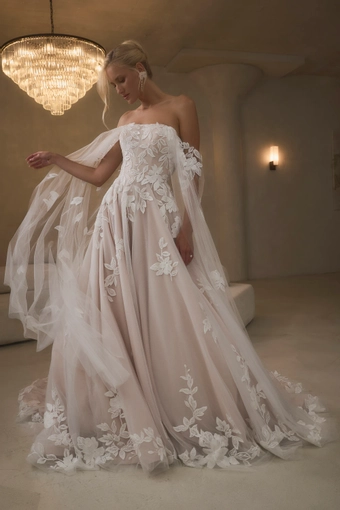 Casablanca Bridal Elsbeth #1 frontface vertical thumbnail