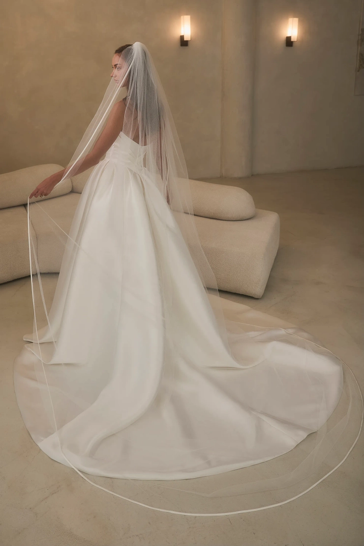 Casablanca Bridal 2628
