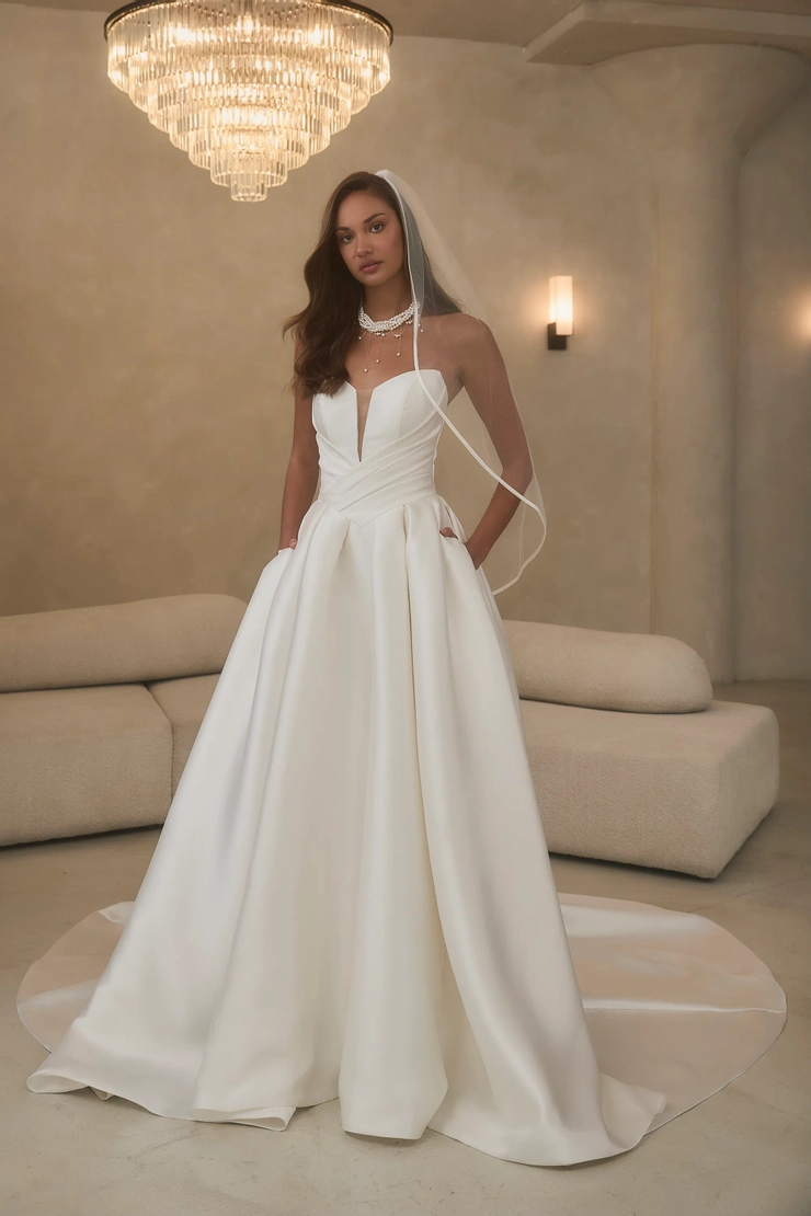 Casablanca Bridal Style #2628 #1 frontface vertical picture