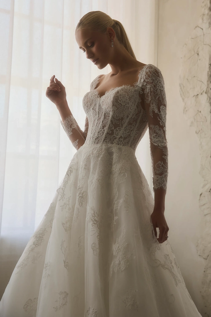 Casablanca Bridal 2629