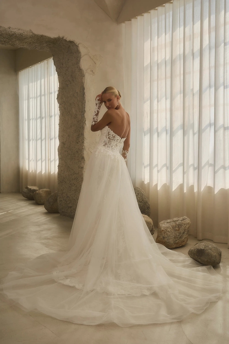 Casablanca Bridal 2630-1