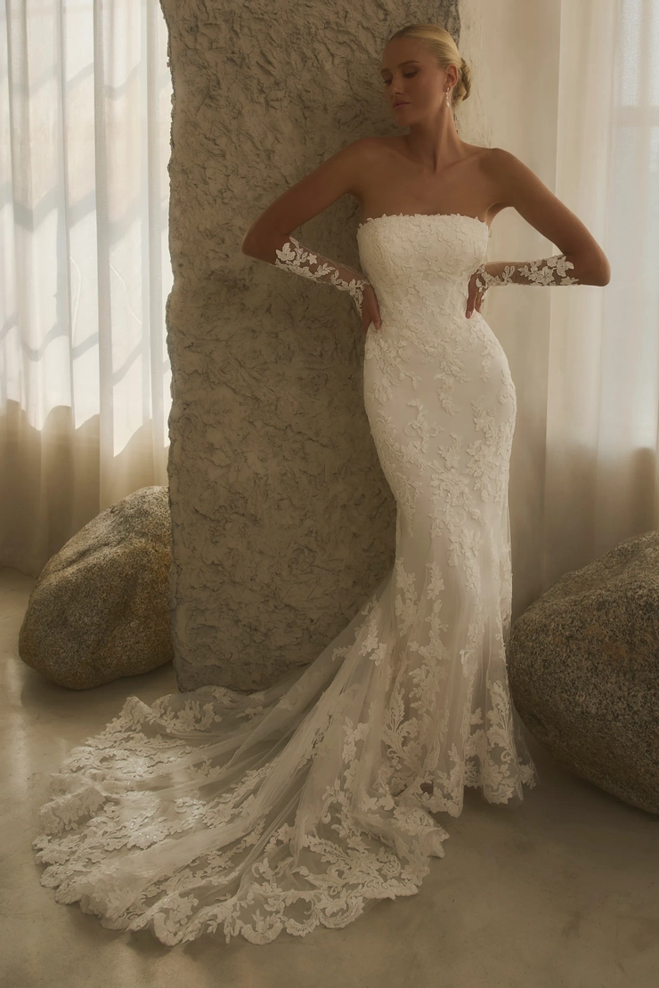 Casablanca Bridal Maxine Image