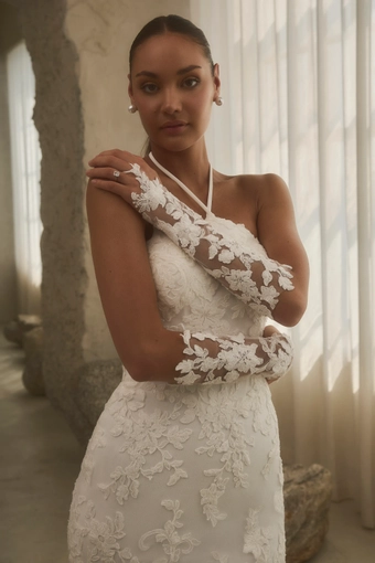 Casablanca Bridal Maxine #4 frontface vertical cropped thumbnail