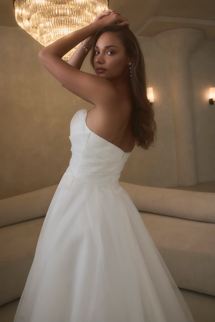 Casablanca Bridal Style #2631 #6 backface vertical cropped picture