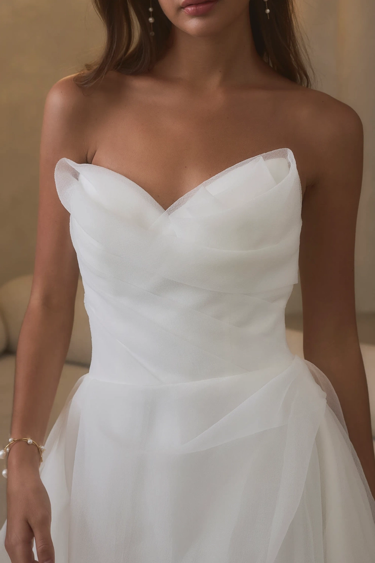 Casablanca Bridal 2631