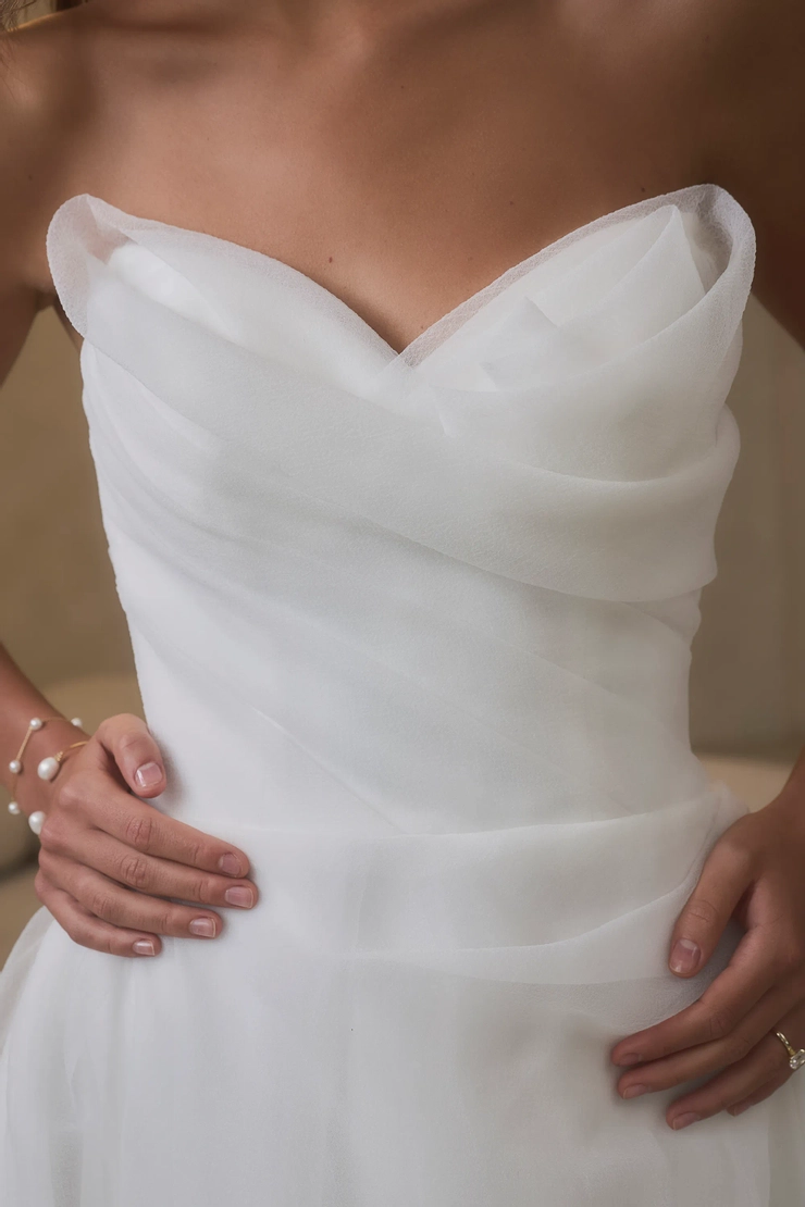 Casablanca Bridal 2631