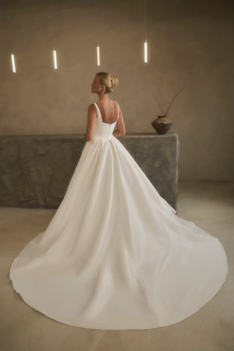 Casablanca Bridal Miriam #1 backface vertical thumbnail