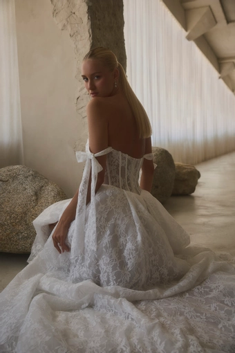 Casablanca Bridal Bennet #8 backface vertical cropped thumbnail