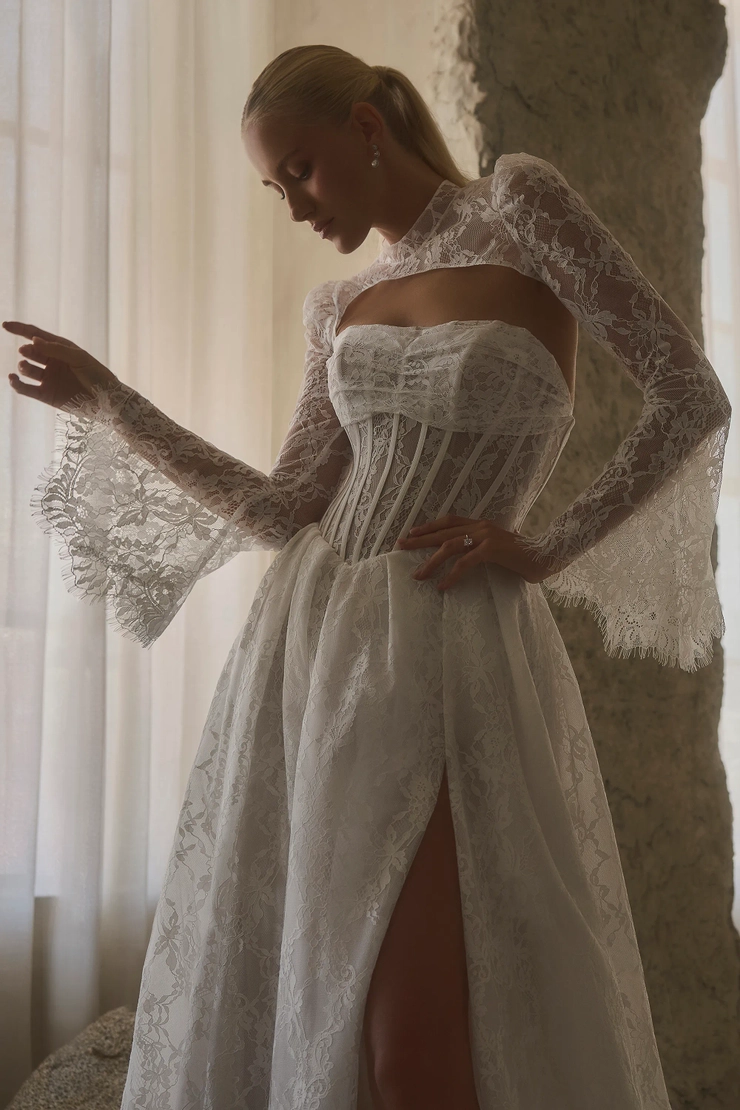 Casablanca Bridal 2638