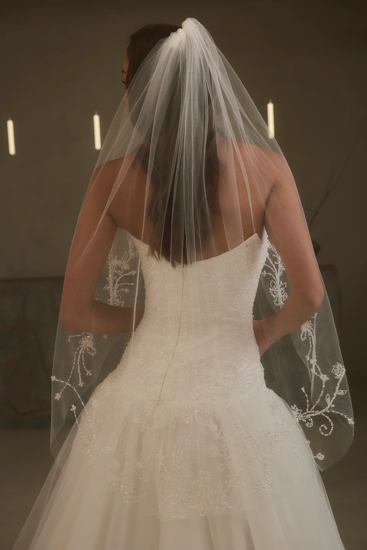 Casablanca Bridal Style #2639 #5 backface vertical cropped picture