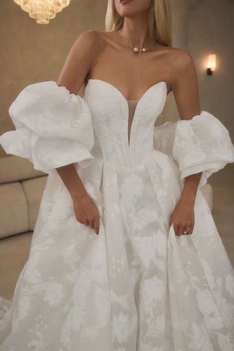 Casablanca Bridal Guinevere #6 frontface vertical cropped thumbnail