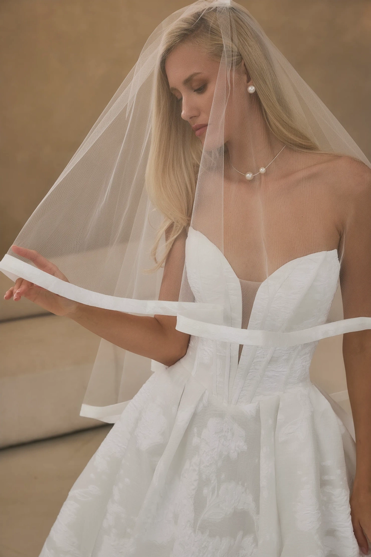 Casablanca Bridal 2640