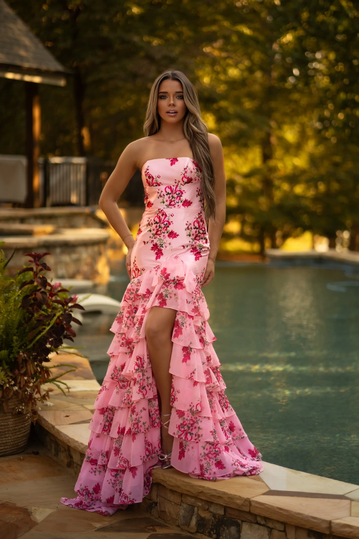 Sophia Thomas Style #10124 Default Thumbnail Image