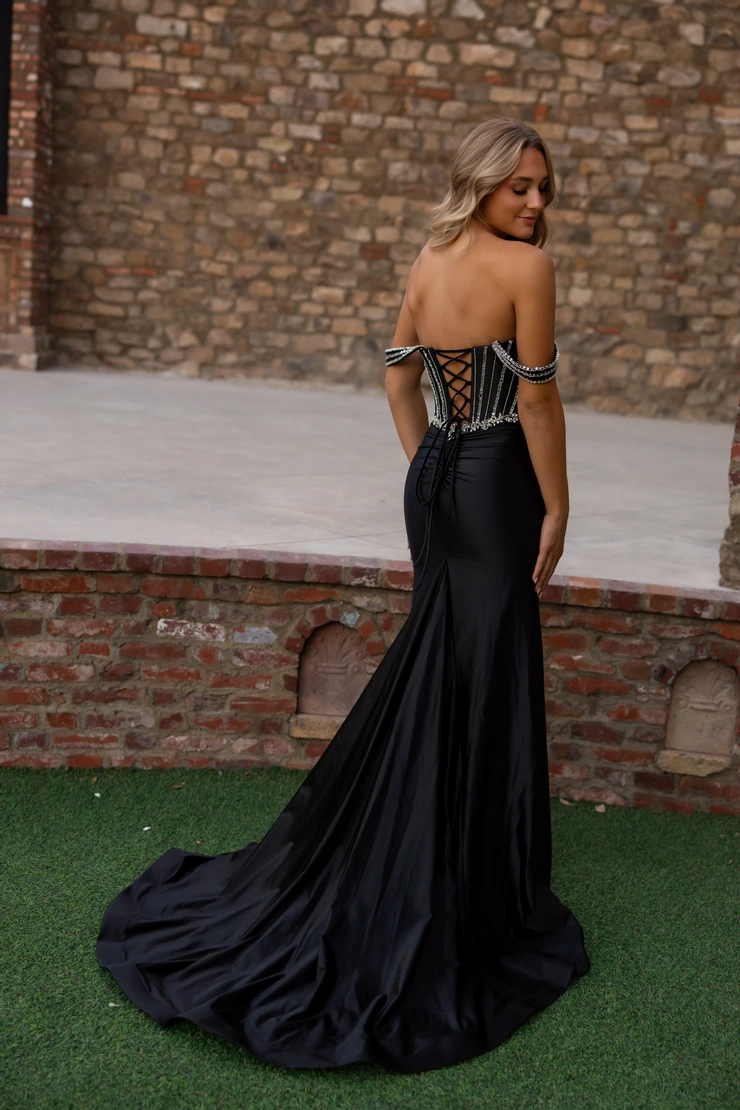 Sophia Thomas Designs - 10157 | Michelle's Formal Wear