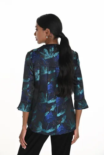 Frank Lyman 259206 #1 default backface vertical cropped thumbnail