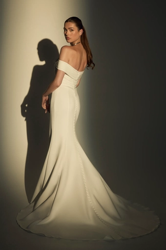 Le Blanc Enid #2 backface vertical thumbnail