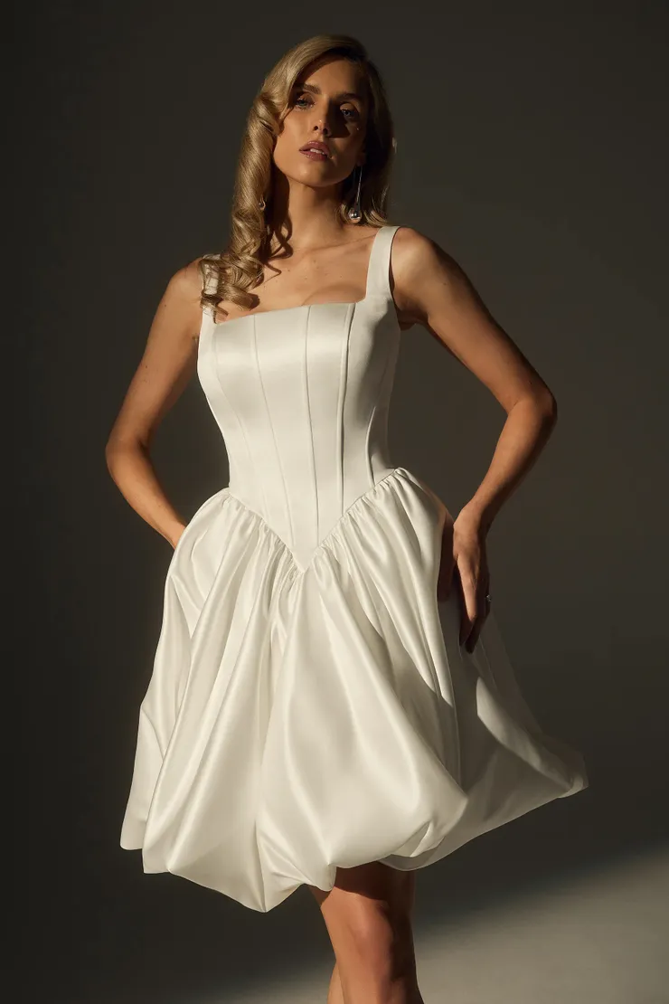 Casablanca Bridal LE170-2