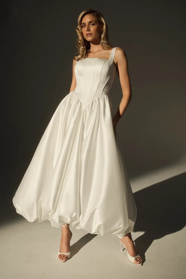 Casablanca Bridal LE170-2