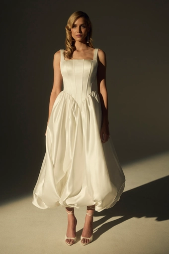 Le Blanc Jaina #1 frontface vertical thumbnail