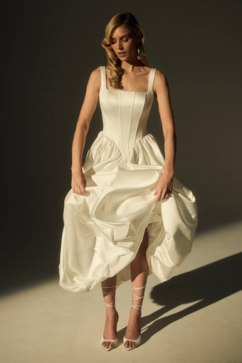 Le Blanc Jaina #2 frontface vertical thumbnail