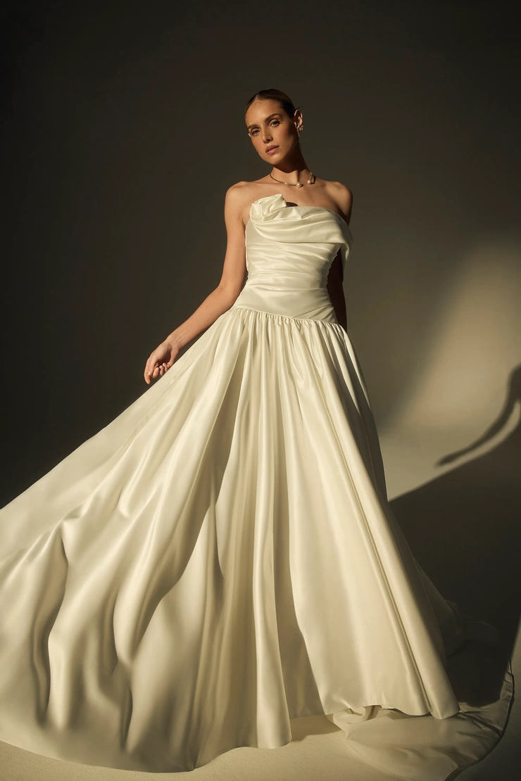 Le Blanc Rowe Default Thumbnail Image