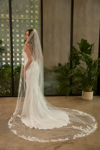 Style BL495V Acacia Veil #1 default backface vertical thumbnail