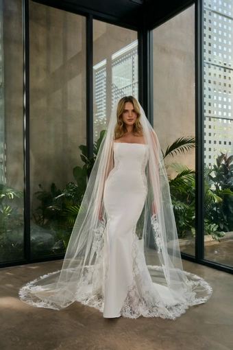 Style BL499V Peridot Veil #0 default frontface vertical thumbnail