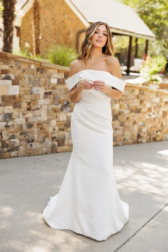 Sophia Thomas B290 #0 default frontface vertical thumbnail