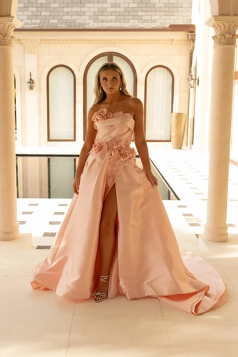 Sophia Thomas Style #B299 #1 frontface vertical thumbnail