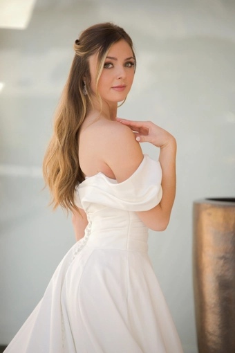 Sophia Thomas Style #B301 #10 backface vertical cropped thumbnail