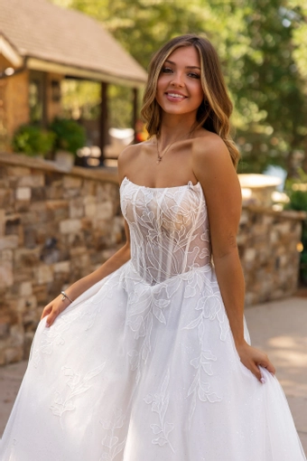 Sophia Thomas Style #B316 #2 frontface vertical cropped thumbnail