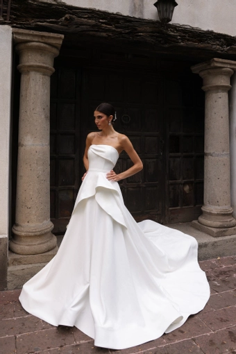 Autumn JH Bridal by Jimme Huang #0 default frontface vertical thumbnail