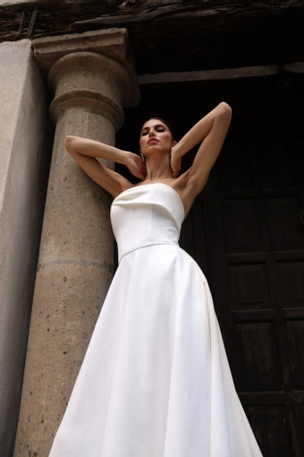 Autumn JH Bridal by Jimme Huang #5 frontface vertical cropped thumbnail