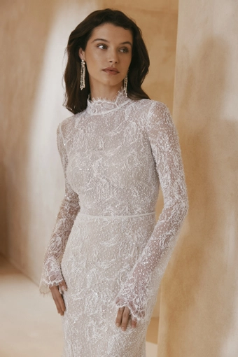 Anna Kara Style Fiora #4 frontface vertical cropped thumbnail