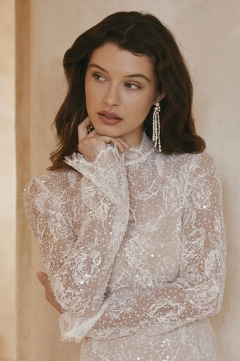 Anna Kara Style Fiora #3 frontface vertical cropped thumbnail