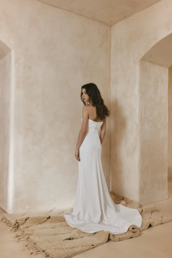 Anna Kara Style Madeleine #2 default backface vertical thumbnail