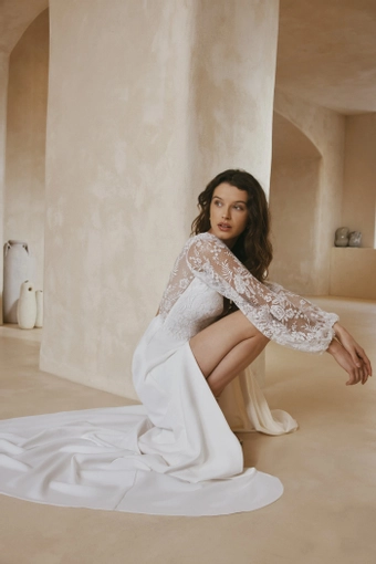 Anna Kara Style Odette #1 vertical thumbnail
