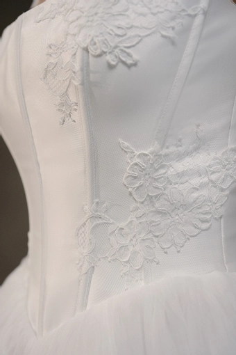 Blue Willow by Anne Barge Style Erivo #3 vertical cropped thumbnail