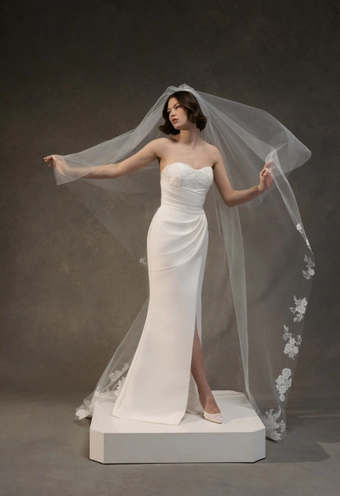 Blue Willow by Anne Barge Kaia #2 frontface vertical thumbnail