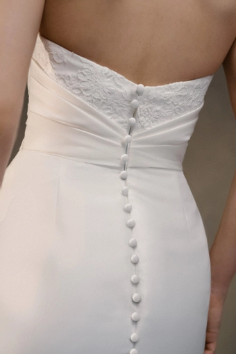 Blue Willow by Anne Barge Lila #7 backface vertical cropped thumbnail