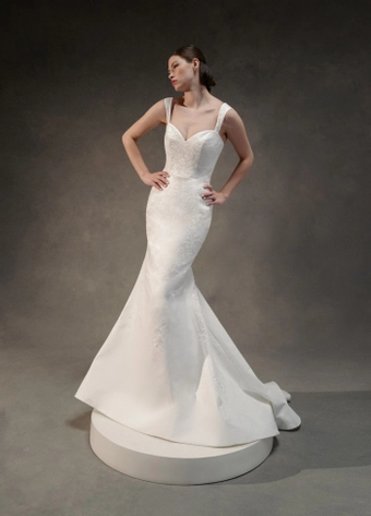 Blue Willow by Anne Barge Scarlett #0 default frontface vertical thumbnail