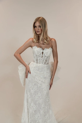 Violet Colby John #0 default frontface vertical cropped thumbnail