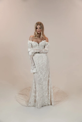 Liza Colby John #0 default frontface vertical thumbnail