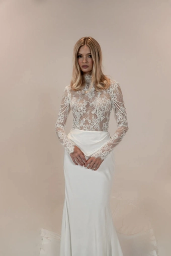 Bess (without corset) Colby John #1 frontface vertical cropped thumbnail