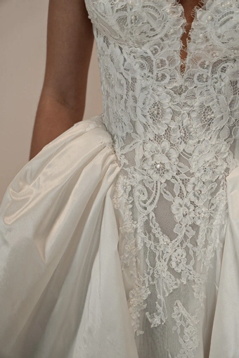 Abigail Colby John #2 frontface vertical cropped thumbnail