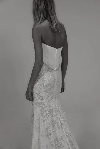 Colby John R2611 #2 backface vertical cropped thumbnail