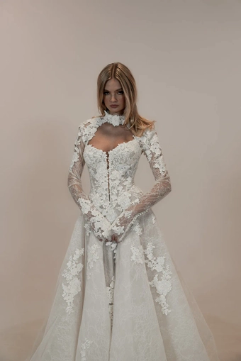 Colby John R2612 #1 frontface vertical cropped thumbnail