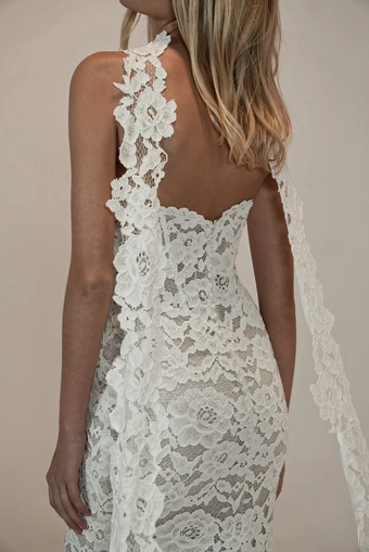 Alice Colby John #4 backface vertical cropped thumbnail