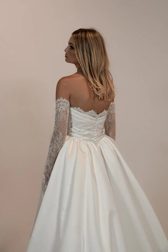 Diana Colby John #3 backface vertical cropped thumbnail