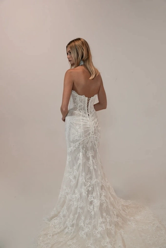 Victoria (without corset) Colby John #1 default backface vertical thumbnail